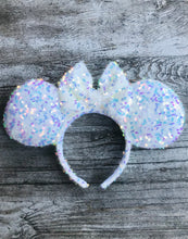 Load image into Gallery viewer, Castle Velvet/Sequin ears
